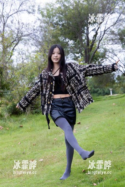 物恋传媒-菜菜 物恋传媒 - 菜菜穿上和服,美图不只是形式,这份韵味谁能抵挡?