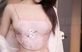 秀人网 – 免费图册：水水姐和服透视——看！这色彩让我想起那年的夏天。