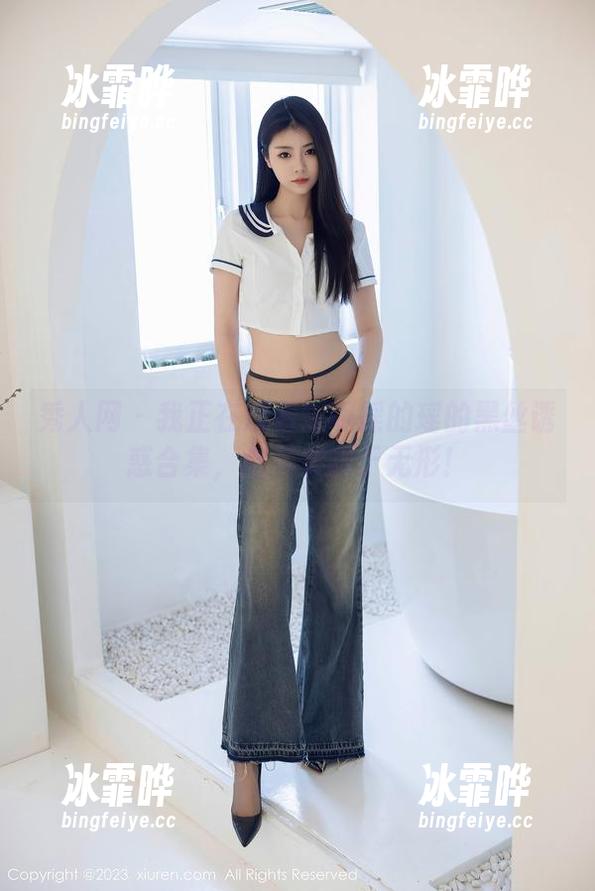 秀人网 - 我正在观看瑶啊摇的瑶的黑丝诱惑合集，结果集我于无形！