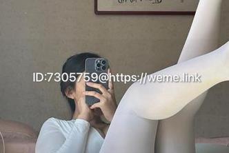 微密圈 – 美邵女Baby最新短裤系列，高清照片，为什么会有这样的犯规呢？