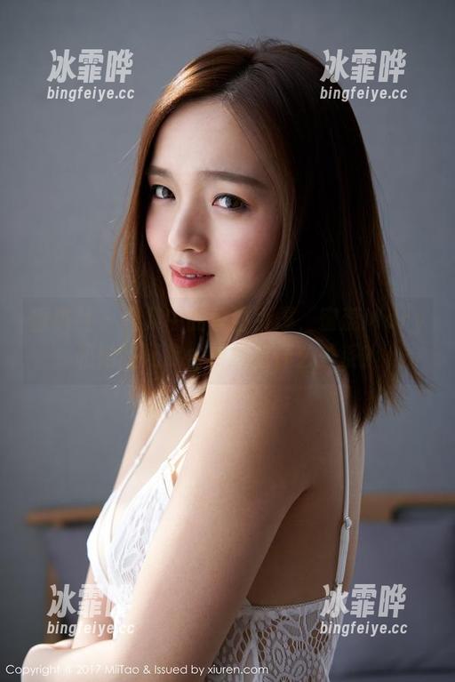 蜜桃社-蜜蕊Mary 蜜桃社 - 图集中的香甜引爆,蜜蕊Mary和她的死库水到底有什么关系?