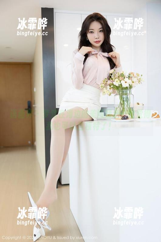 语画界-梦梵 语画界 - 梦梵在海边的美图精选:我觉得我也可以当模特了!