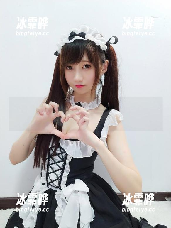 魔物喵nigisa 魔物喵nigisa的精选套图:这也是能看的吗——乳牛,从没想到会有这样的视角